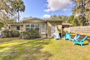 Less Than 1 Mi to Lake Weir Quiet Summerfield Getaway